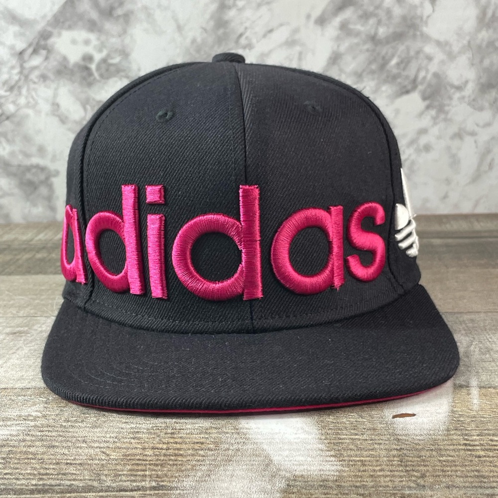 Adidas Hat Cap Women’s Black Pink Adjustable SnapBack Logo Embroidered OSFM